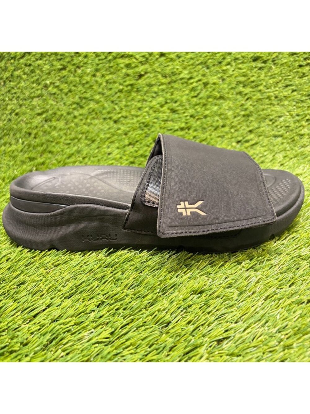 Kuru Moment Womens Size 10 Black Beach Walking Outdoor Slip On Slide Sandals